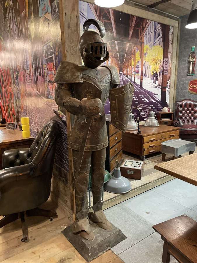 Full size repro suit of armour , ideal display / prop