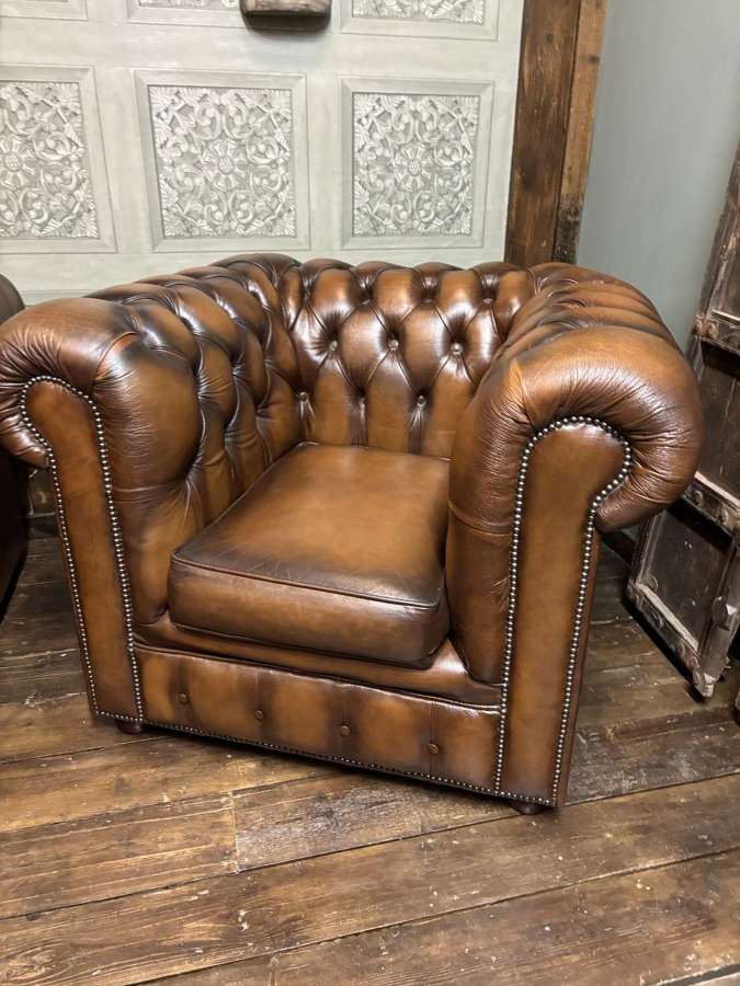Large Cigar Tan  Chesterfield Leather club chair