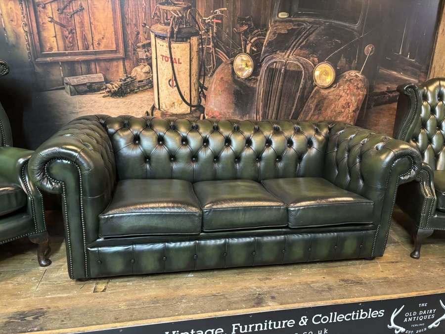3 seater Green leather Chesterfield sofa