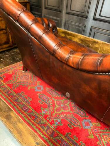 Francis Bacon Flemming Howland Grand Chesterfield leather Sofa