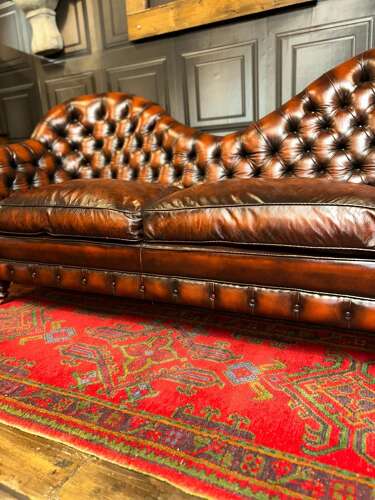 Francis Bacon Flemming Howland Grand Chesterfield leather Sofa