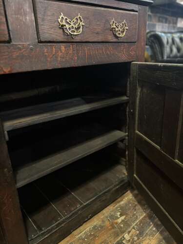 17th Century English Oak Dresser sideboard