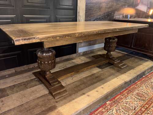 Solid Oak Refectory table with a carved Bulbous legs . Seats 8