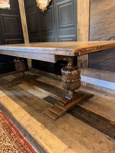 Solid Oak Refectory table with a carved Bulbous legs . Seats 8