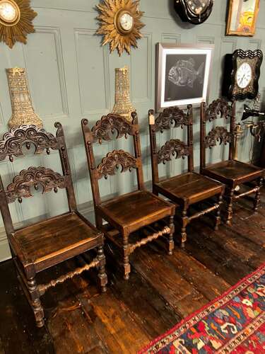 Set of 4 antique oak Yorkshire dining chairs.