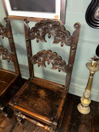 Set of 4 antique oak Yorkshire dining chairs.
